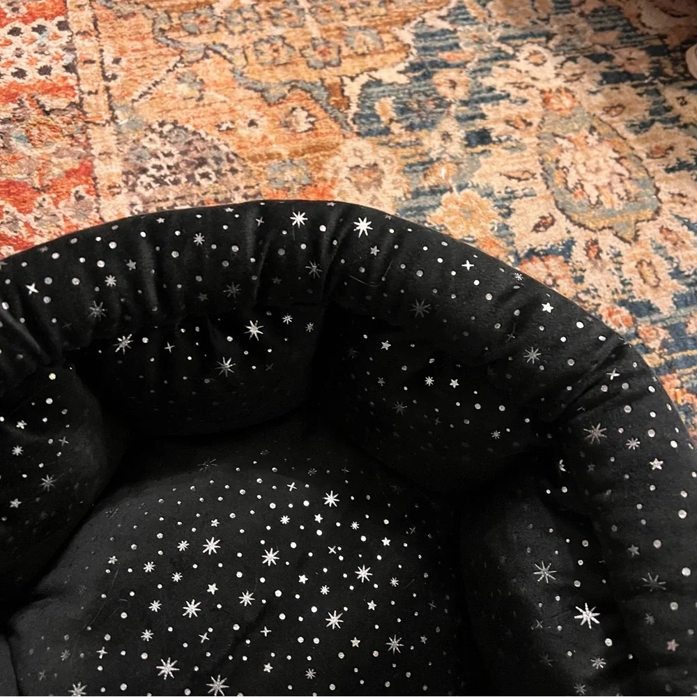 Black Starry Plush Cat Bed - Cozy Round Pet Nest